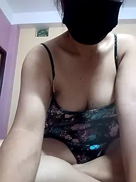 Bristy_BigBoobs webcam