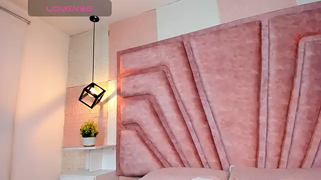 elisa_collins webcam