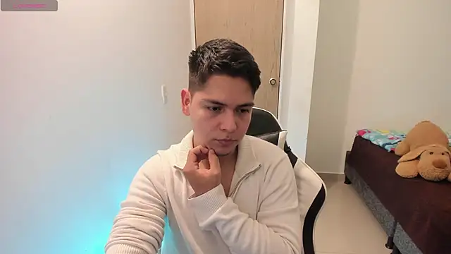 asta_yunoxxx (M young) - play cock  Hard