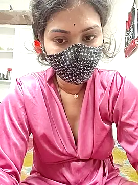 Cut_madhuri webcam