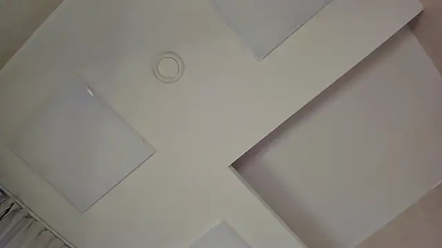 Vanessa_Harr1s webcam