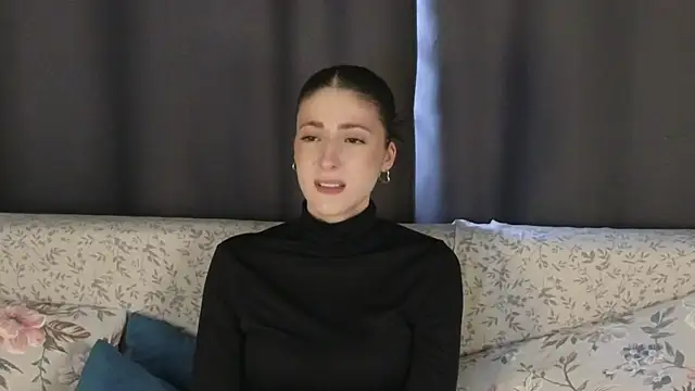 yayfine (F teen) - kiss camera