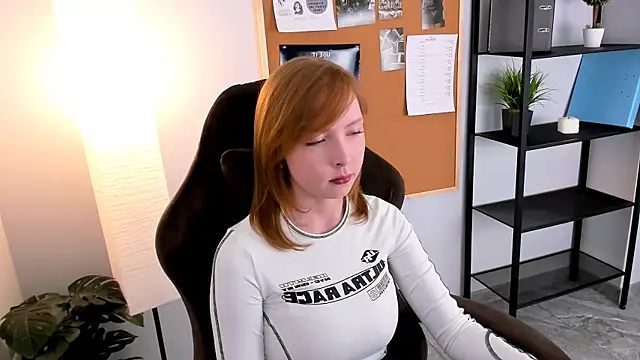 CherryCrushLove webcam