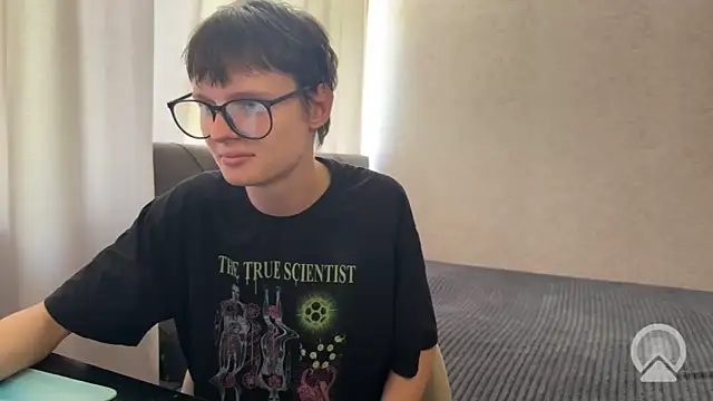 dalvos (M twink) - Hot Creaming 🥛🔥