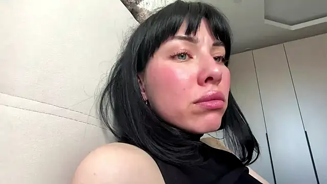 LuisaAlconcel webcam