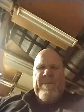 reddog833 (M mature) - Do anything for fans