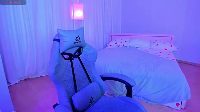 Madison_dolly webcam