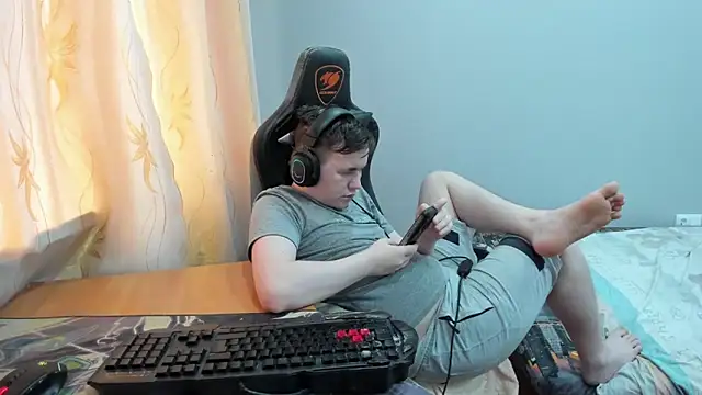 iliaskrislove webcam