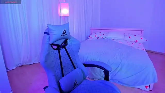 Madison_dolly webcam