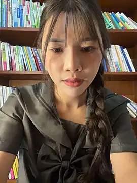 fire-18 (F young) - 学姐为了完成学业  出卖身体 图书馆 搞刺激