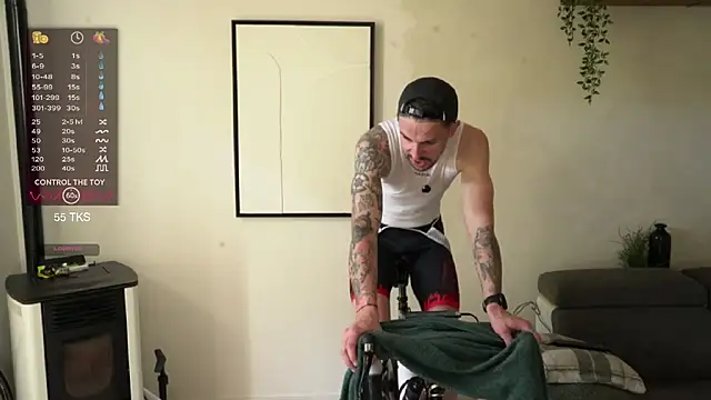 monsieurguitsxxx (M young) - Take off t-shirt