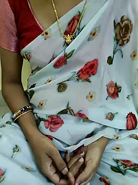 Cuteteluguammmaie webcam