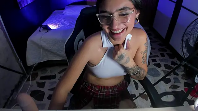 KendallMeyers webcam