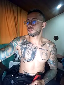 sebastian_horny webcam