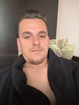 Huge_cock22cm webcam