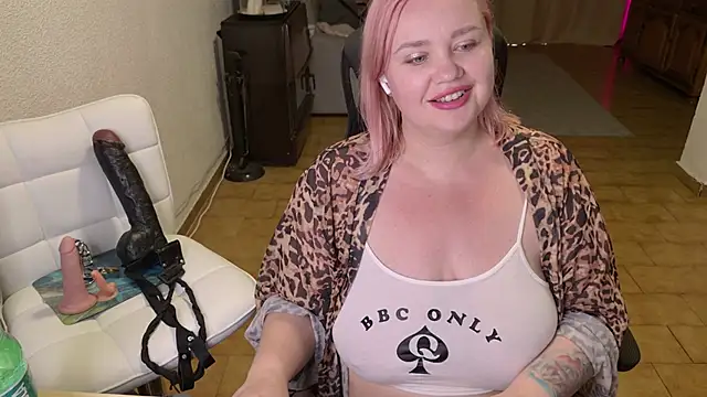 MargotGrey webcam
