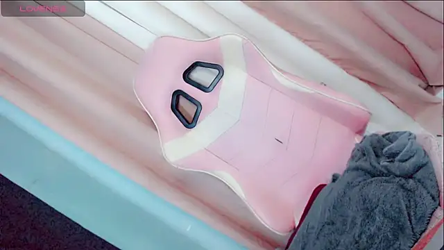 Amomentoflust99 webcam