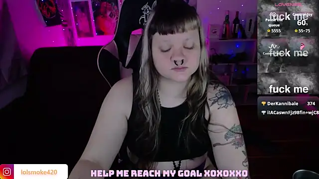 Bdsm_and_fries webcam