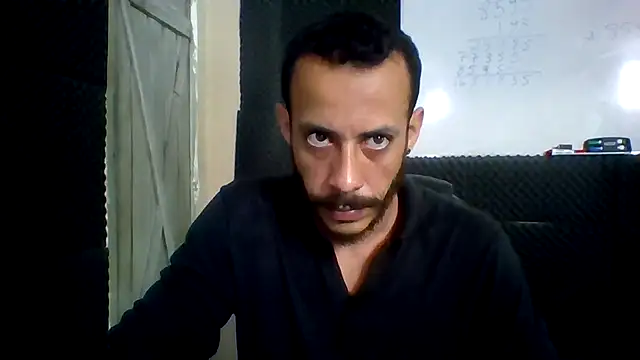 MachoScorpionCaralho webcam