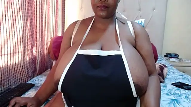 CHOCOLATEDARKBUSTYX webcam