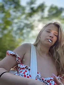 anastasiaaniess (F young) - Happy Annie:dancing: