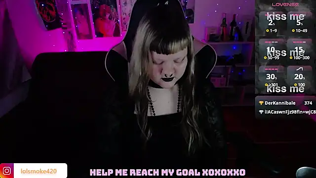 Bdsm_and_fries webcam