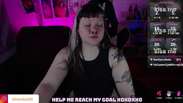 Bdsm_and_fries webcam