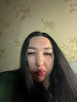 Naughtbaby_2025 webcam