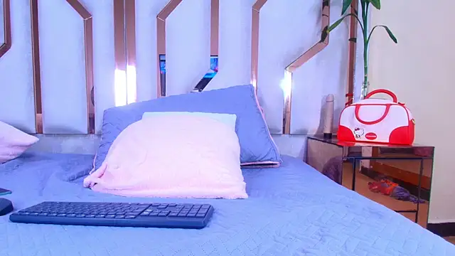 morrigan_luxus2 webcam