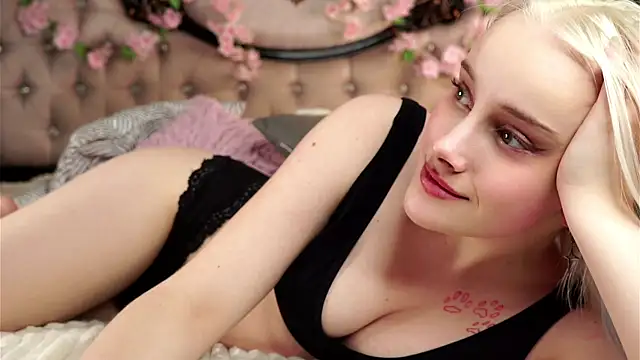 KirstinMcgeady webcam