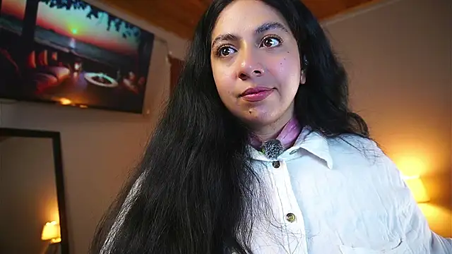 coraline_latin webcam