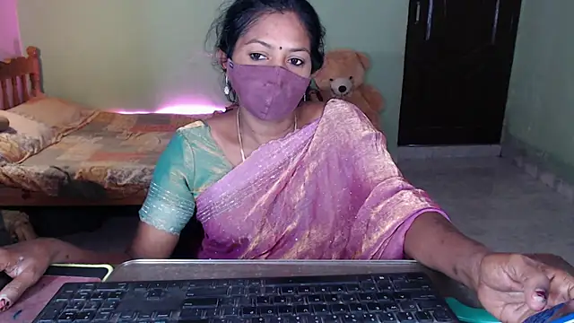 HotGulabi webcam