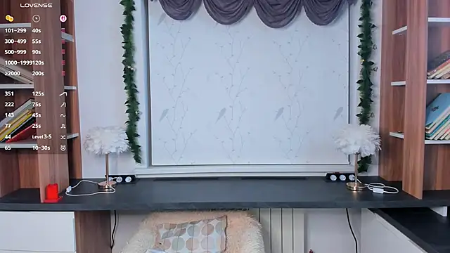 CoryCantrel - blonde slim live cam model from 