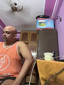 Dick_6inches_Delhi webcam