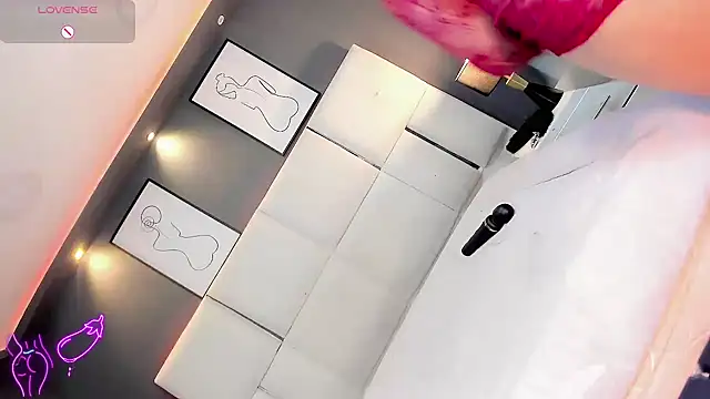 Nikita_Dragun_777 webcam