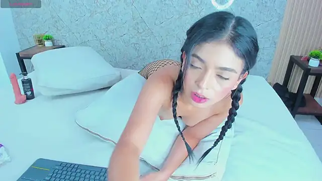 linda_cooper_ webcam