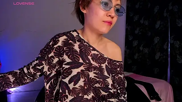 AnnexedPistol webcam