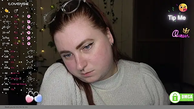 Alicia_love00 webcam