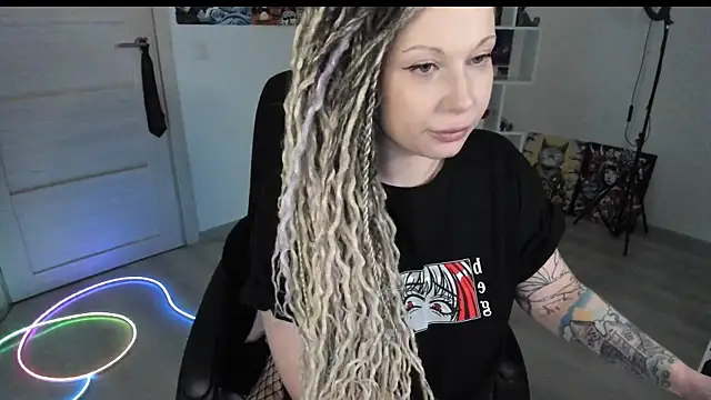 HoneySallyMoore webcam