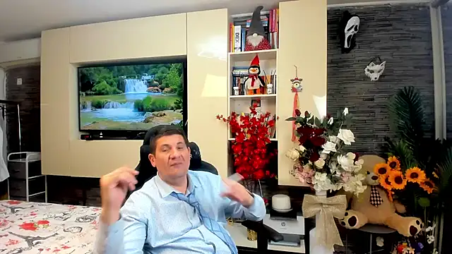 SpartacusDaddy48 webcam