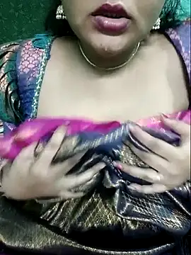 Ramya-hot-gueen webcam