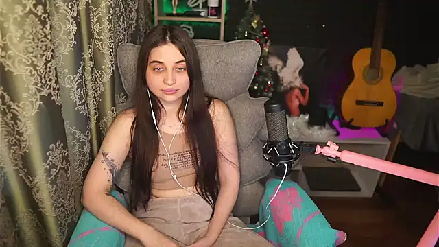 delicatedBailey webcam