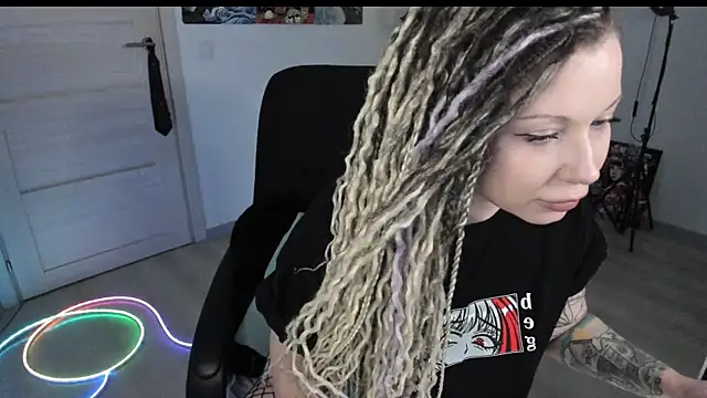 HoneySallyMoore webcam