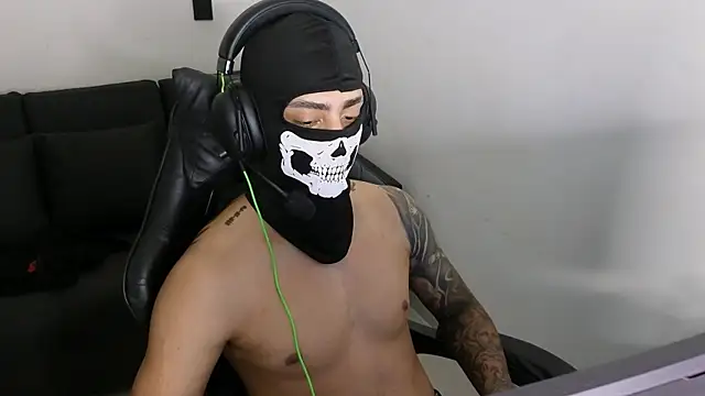 cash_master888 webcam