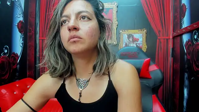 ArianaSommers webcam