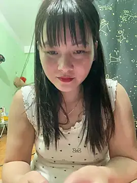 Little_Muse78 webcam