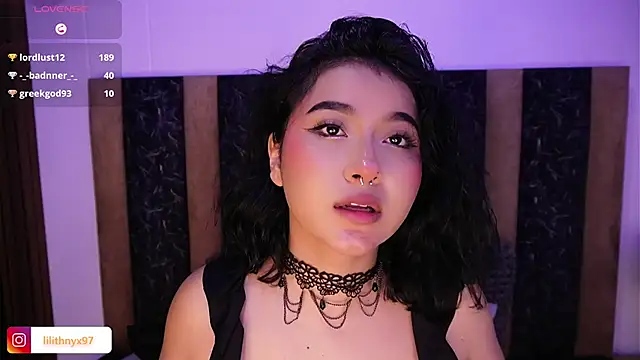 Lilith_nyxx webcam