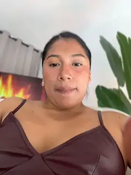 LinnaGardenia webcam