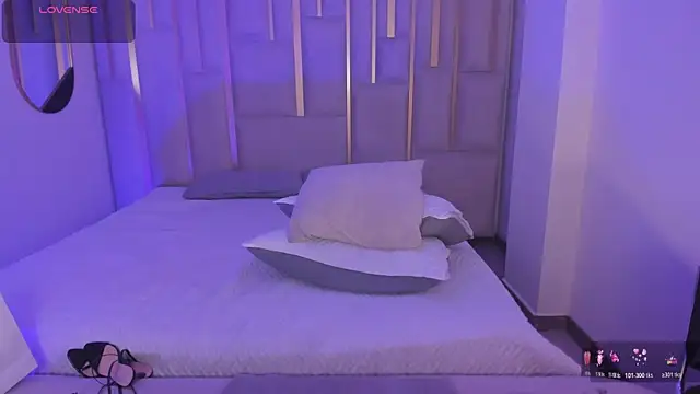 ViolettHansson webcam