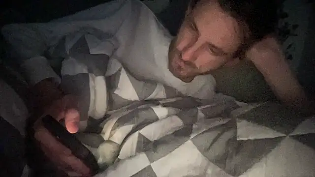 Big8inchUncutCock webcam